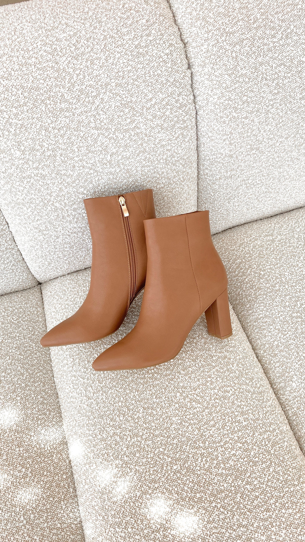 Juno | Women's Ankle Boots Flat Leather